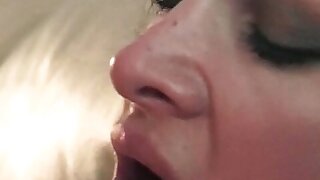 Slutty beautiful well shaped milf seduces young hunk