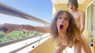 OMG! REAL Jewish Stepmom and Stepson Creampie and Get Crazy While on Vacation in Mexico!